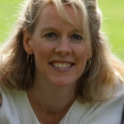 Profile Picture of Caroline Welch (@EICmom) on Twitter