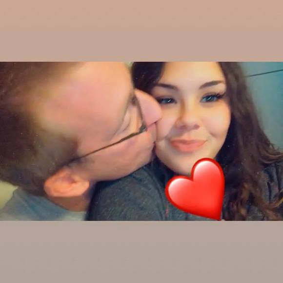 Profile Picture of Kiara Sellards (@kiara_sellards) on Poshmark