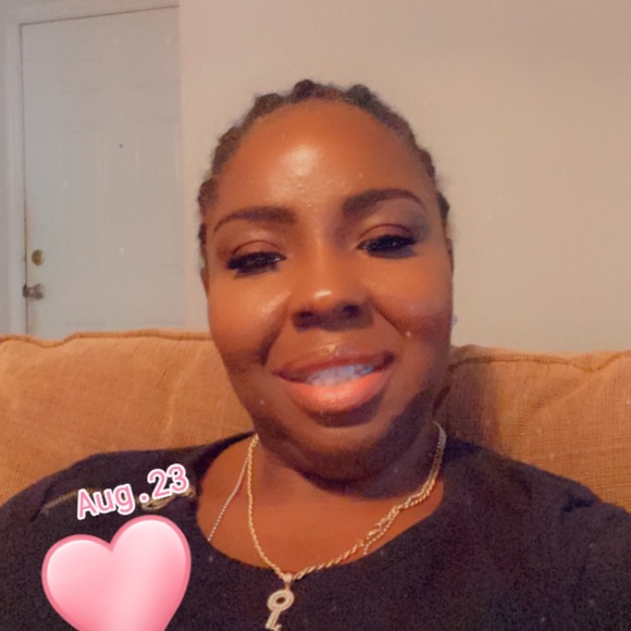 Profile Picture of Kenisha Evans wilson (@kenisha_e) on Poshmark