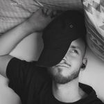 Profile Picture of Robin 🐶 (@robinlinder22) on Instagram