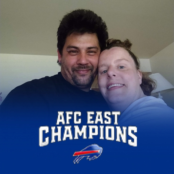 Profile Picture of John Alves (@johnaalves14006) on Poshmark