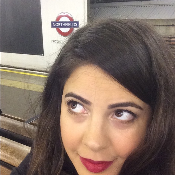 Profile Picture of Filippa Christofalou (@filippamx) on Poshmark