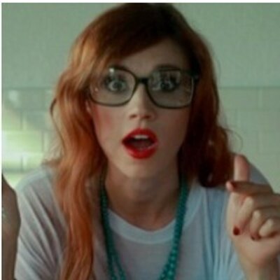Profile Picture of Julie McNiven (@Juliemcniven) on Twitter