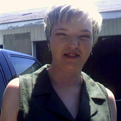 Profile Picture of Tonya Dawn Roach (@Roachtonya1077) on Twitter