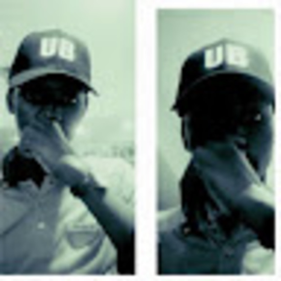 Profile Picture of Kelvin Magora (@kelvinmagoraub) on Poshmark