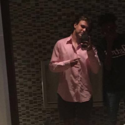 Profile Picture of Matthew Plum (@matthew_plum) on Twitter