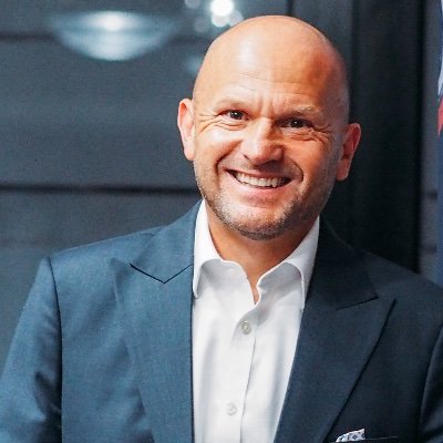 Profile Picture of Tony Lock (@TonyLock_Leader) on Twitter