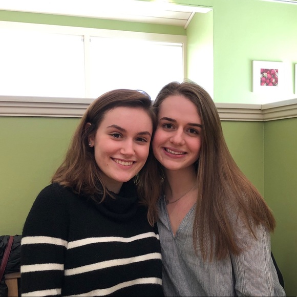 Profile Picture of Raegan Baillargeon (@rbaillargeon) on Poshmark