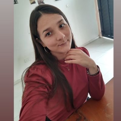 Profile Picture of Juanita Quiroz Correa (@JuanitaQuiroz) on Twitter