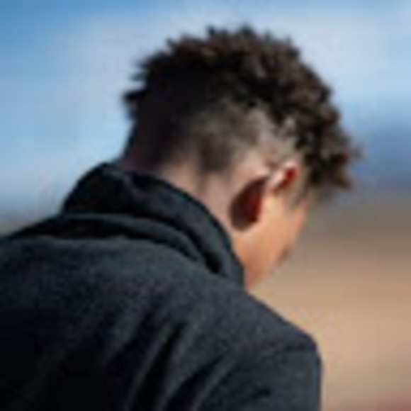 Profile Picture of Jayden Swift (@jaydenaswift) on Poshmark