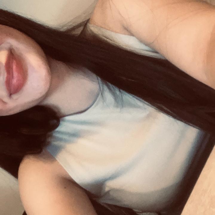 Profile Picture of Alexa (@alexavalles_) on Tiktok