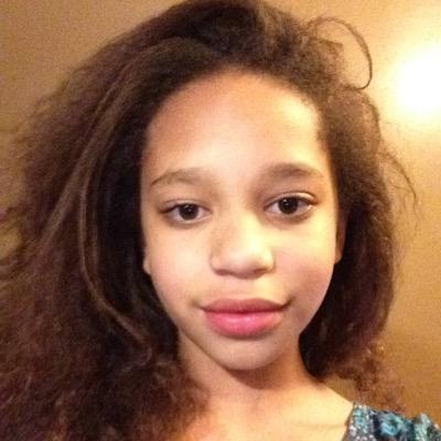 Profile Picture of Ava Neal (@AvaNeal22) on Twitter