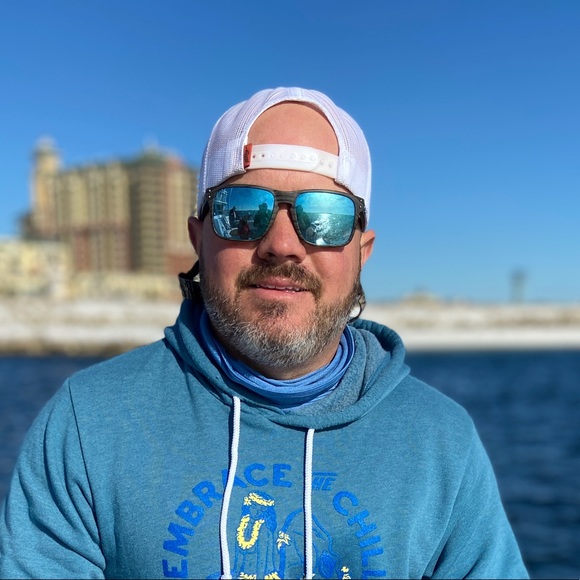 Profile Picture of Aaron Wheeler (@aaron1080) on Poshmark