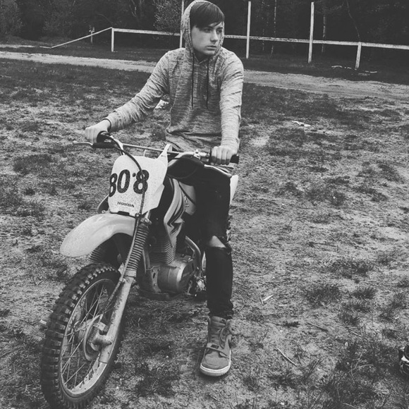 Profile Picture of Ryder Winiger (@ryderwiniger69) on Poshmark