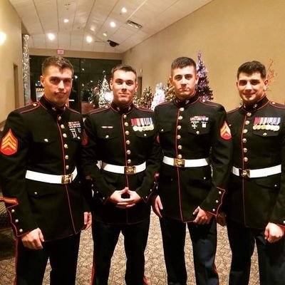 Profile Picture of Edward Holcomb (@ASALTYHOTDOG1) on Twitter