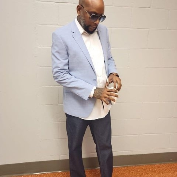 Profile Picture of Terrance Fagan (@trfagan75) on Poshmark