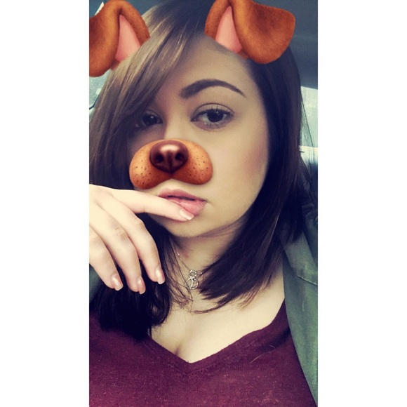 Profile Picture of Courtney Dalcanton (@court_alyssa) on Poshmark