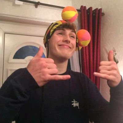 Profile Picture of CHRIS LINSLEY (@ChrisLinsley) on Twitter