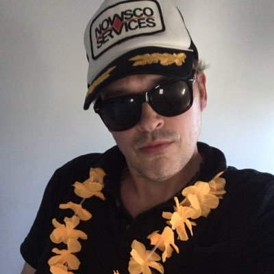 Profile Picture of Mike Beaver (@EvilFonzie) on Twitter