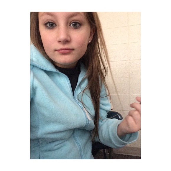 Profile Picture of Megan Bedenko (@meganbedenko) on Poshmark