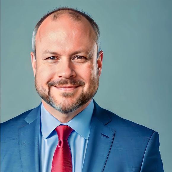 Profile Picture of Ryan Hicks (@ryanhicks356) on Poshmark