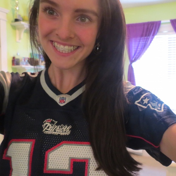 Profile Picture of Alex Mahoney (@amahoney04) on Poshmark