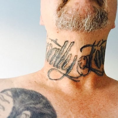 Profile Picture of Nicholas Hibbert (@nicholasHibber4) on Twitter