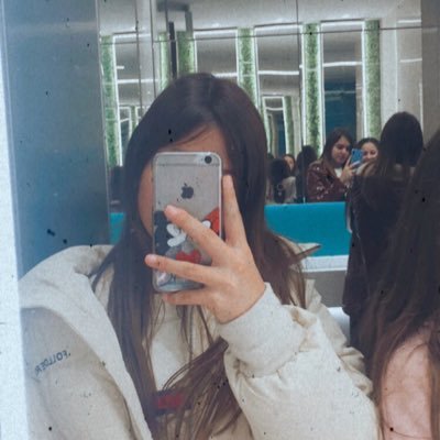 Profile Picture of Daniela (@daniela_cosio13) on Twitter