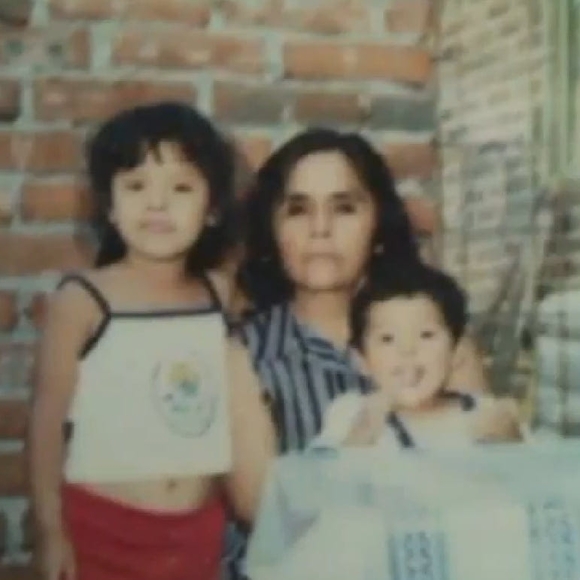 Profile Picture of Felix Gutierrez (@felixgutierr503) on Poshmark