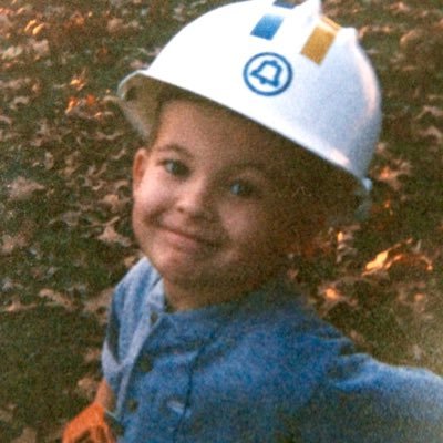 Profile Picture of Shari Plummer (@Shari585) on Twitter