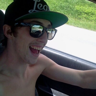Profile Picture of Mike Sweetser (@killabee_13) on Twitter
