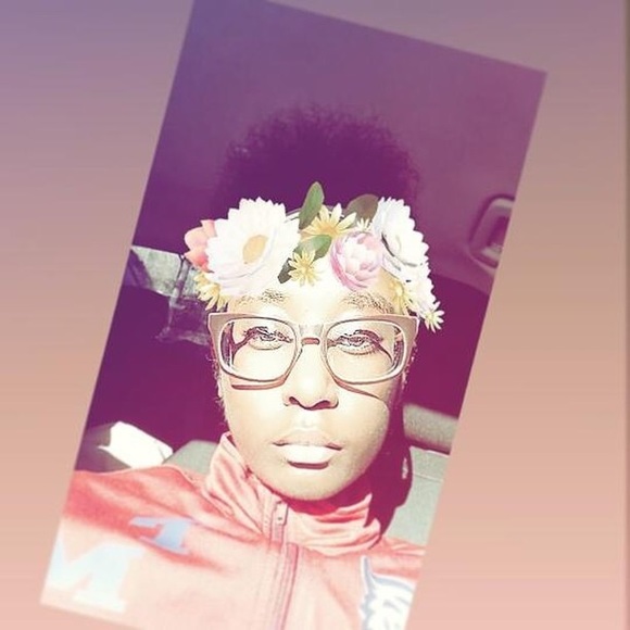 Profile Picture of Destiny Craigmiles (@brcaface_desi) on Poshmark