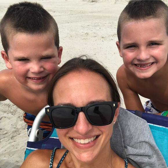 Profile Picture of Carissa Quinn (@cohart2) on Poshmark