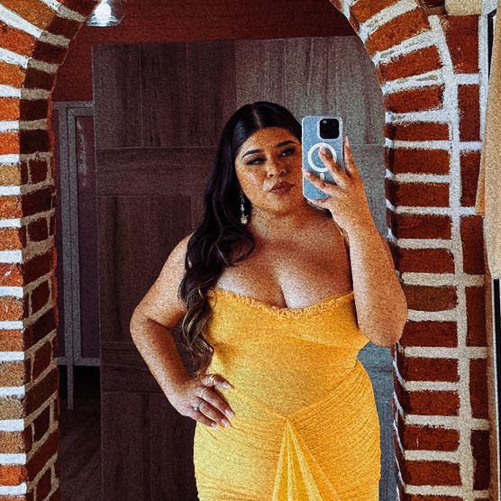 Profile Picture of Yvette de los Santos (@yvetteskeeez) on Tiktok
