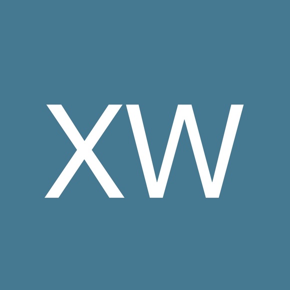 Profile Picture of Xzayvieah Wickliffe (@laurenaiko855) on Poshmark