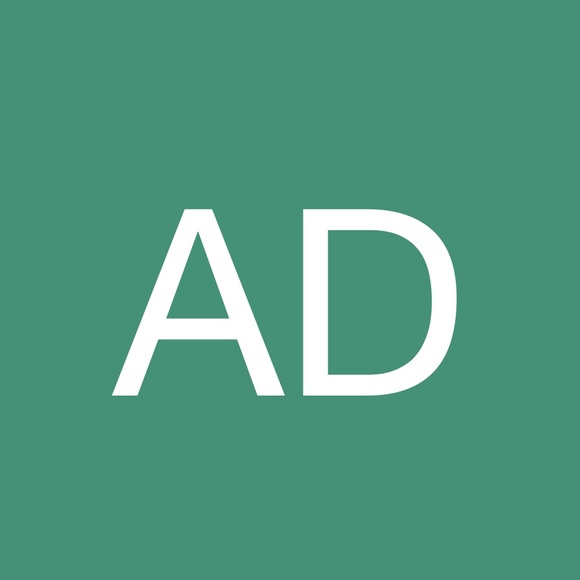 Profile Picture of Anabel Davis (@anabeldavis1) on Poshmark