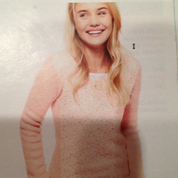 Profile Picture of Alexandra Scalamoni (@fashionxoxx) on Poshmark