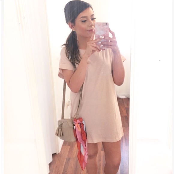 Profile Picture of Fatima Martinez (@fatimaandrea) on Poshmark