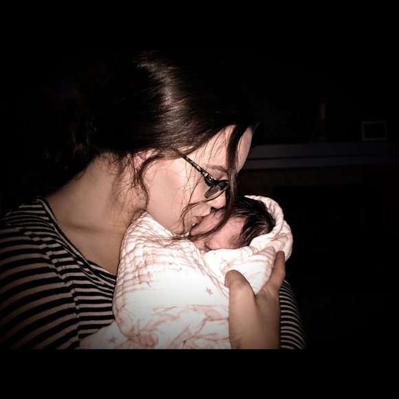 Profile Picture of Natalie Ballejos (@nballejos) on Poshmark