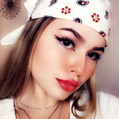 Profile Picture of Jo Mariotti (@jogotthedough) on Twitter