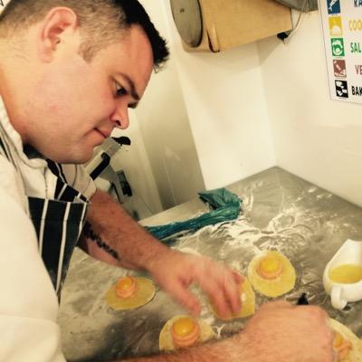 Profile Picture of Michael Semple (@mikesemple121) on Twitter