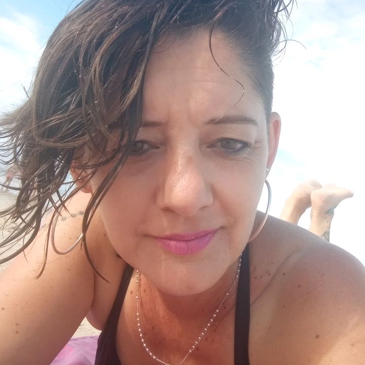 Profile Picture of clariceberlesi (@clariceberlesi) on Tiktok