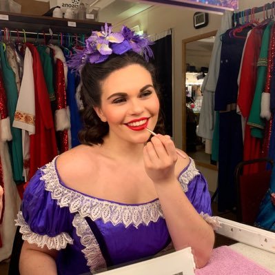 Profile Picture of Emma Oliver (@emmxoliver) on Twitter