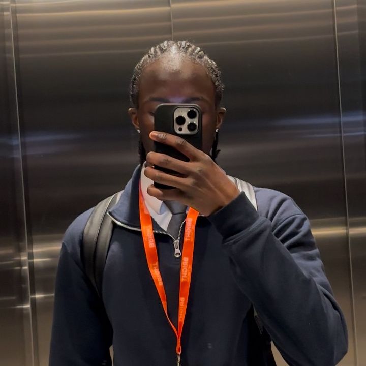 Profile Picture of A. (@andrewsho) on Tiktok