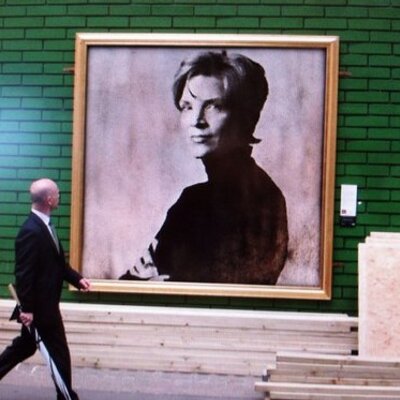 Profile Picture of Lisa Minter (@minter_lisa) on Twitter