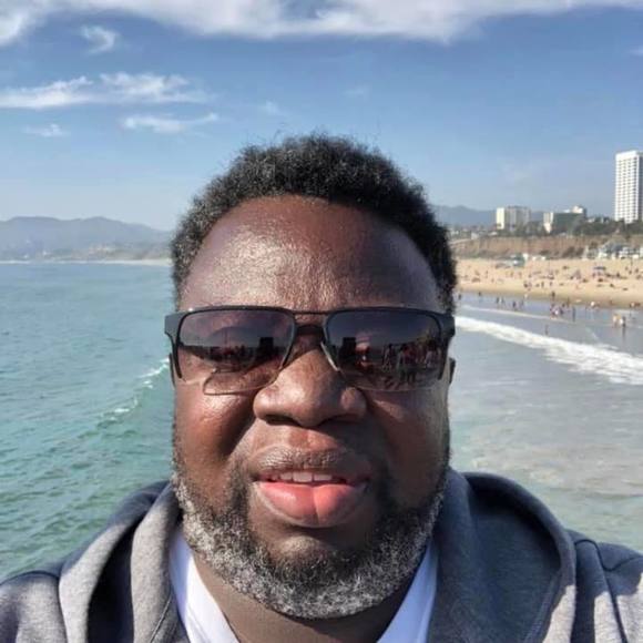 Profile Picture of Lamar Douse (@lamardouse) on Poshmark