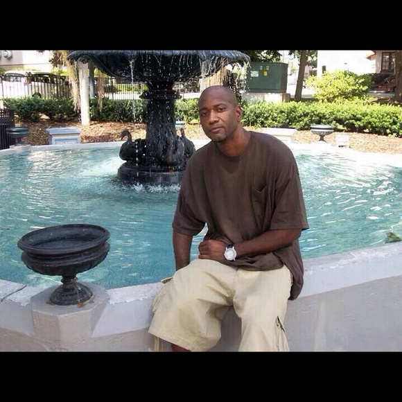 Profile Picture of Doug Richardson (@richhomieman74) on Poshmark