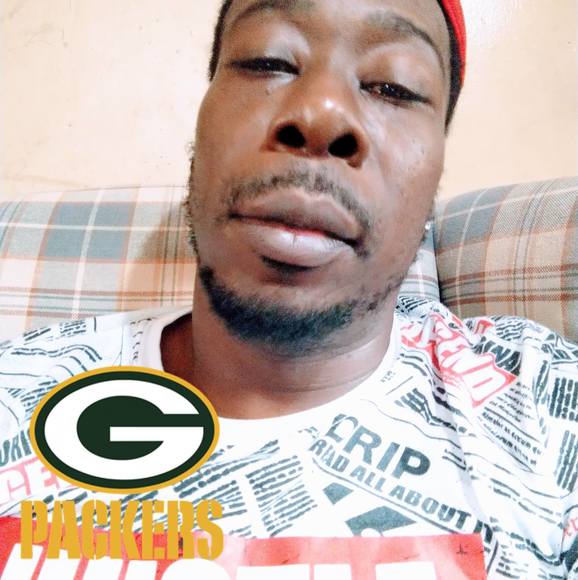 Profile Picture of Jeffrey Ferguson (@jeffreyfergu329) on Poshmark