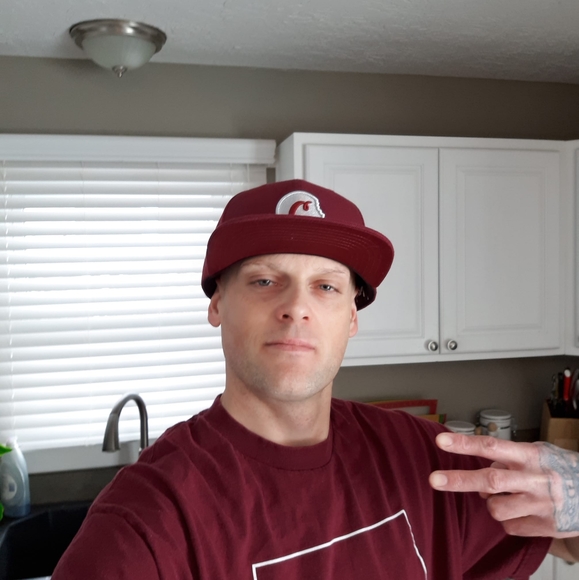 Profile Picture of Michael Crandall (@superman4013) on Poshmark