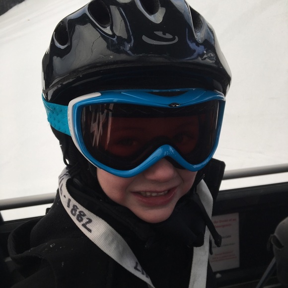 Brian Lippoldt - Poshmark Profile Picture of Brian Lippoldt (@blippoldt) on Poshmark